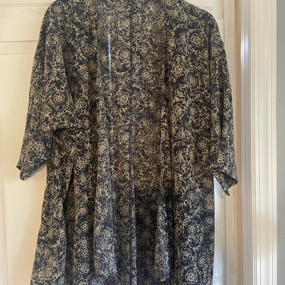 New Lularoe size medium never worn